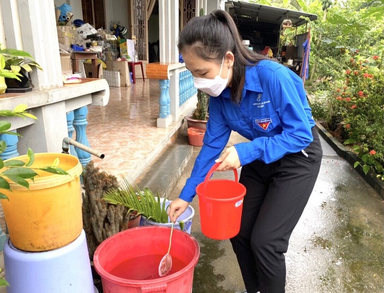 sốt xuất huyết có lây không 